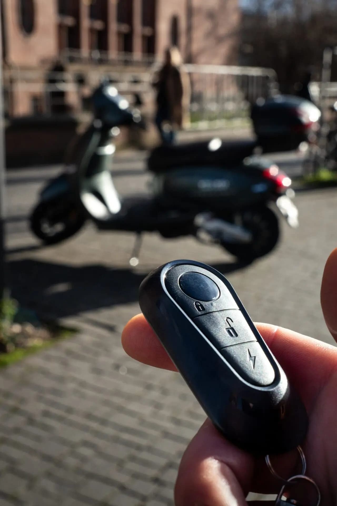 Akustische Fahrzeug-Positionserkennung